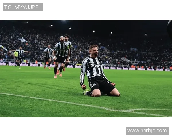 足总杯精彩对决尤文图斯与巴黎圣日耳曼战平乌龙球成比赛转折点