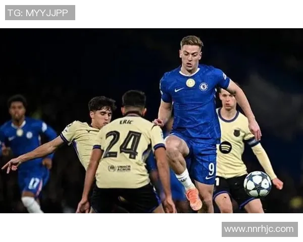 切尔西逆转里昂的惊心动魄之战乌龙球成比赛转折点引发热议