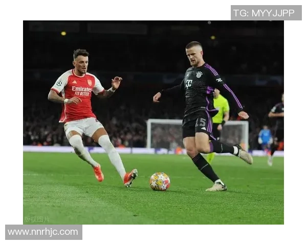 世界杯激战阿森纳与拜仁握手言和帽子戏法引发争议判罚热议