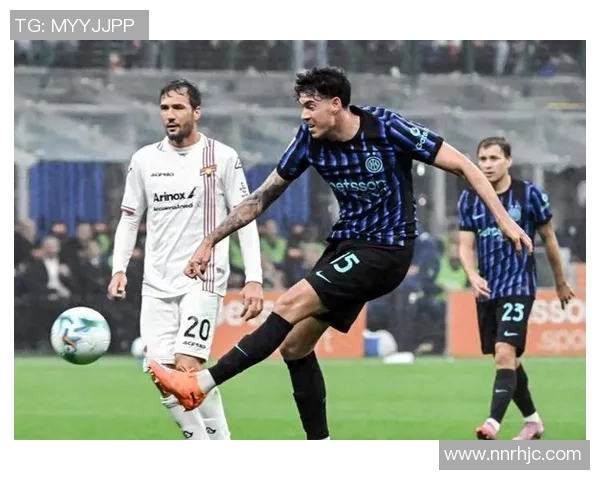 足总杯精彩对决国米逆转里昂收获胜利十大进球回顾引爆全场激情 足总杯精彩对决国米逆转里昂收获胜利十大进球回顾引爆全场激情