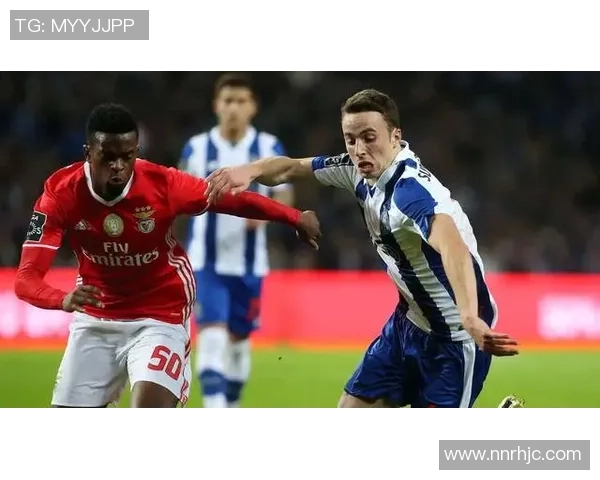 国王杯精彩对决波尔图与本菲卡战成平局引发全场热议