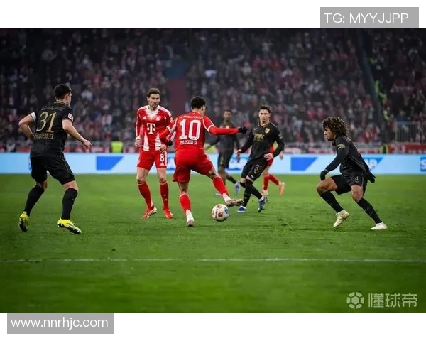 德甲精彩对决波尔图与拜仁战成平局乌龙球成比赛转折点